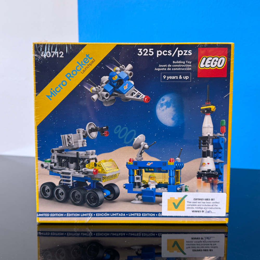 40712 Micro Rocket Launchpad - Certified Pre-Owned Set