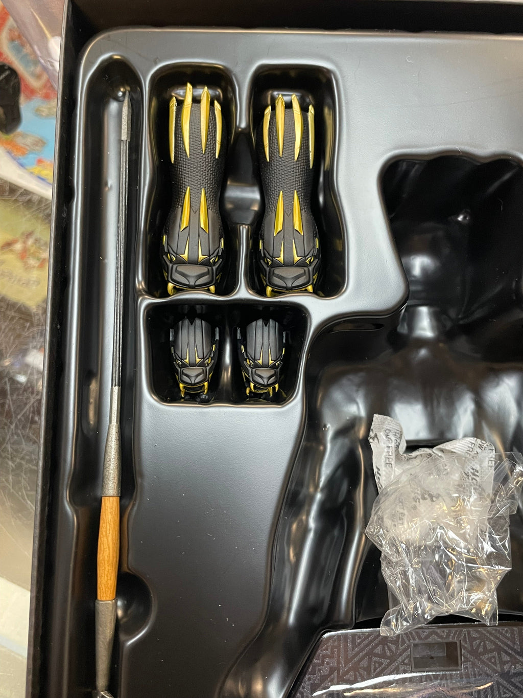 Shuri MMS675 1/6 Scale (Black Panther Wakanda Forever, Hot Toys) COMPLETE product image 4, provided for visual reference and