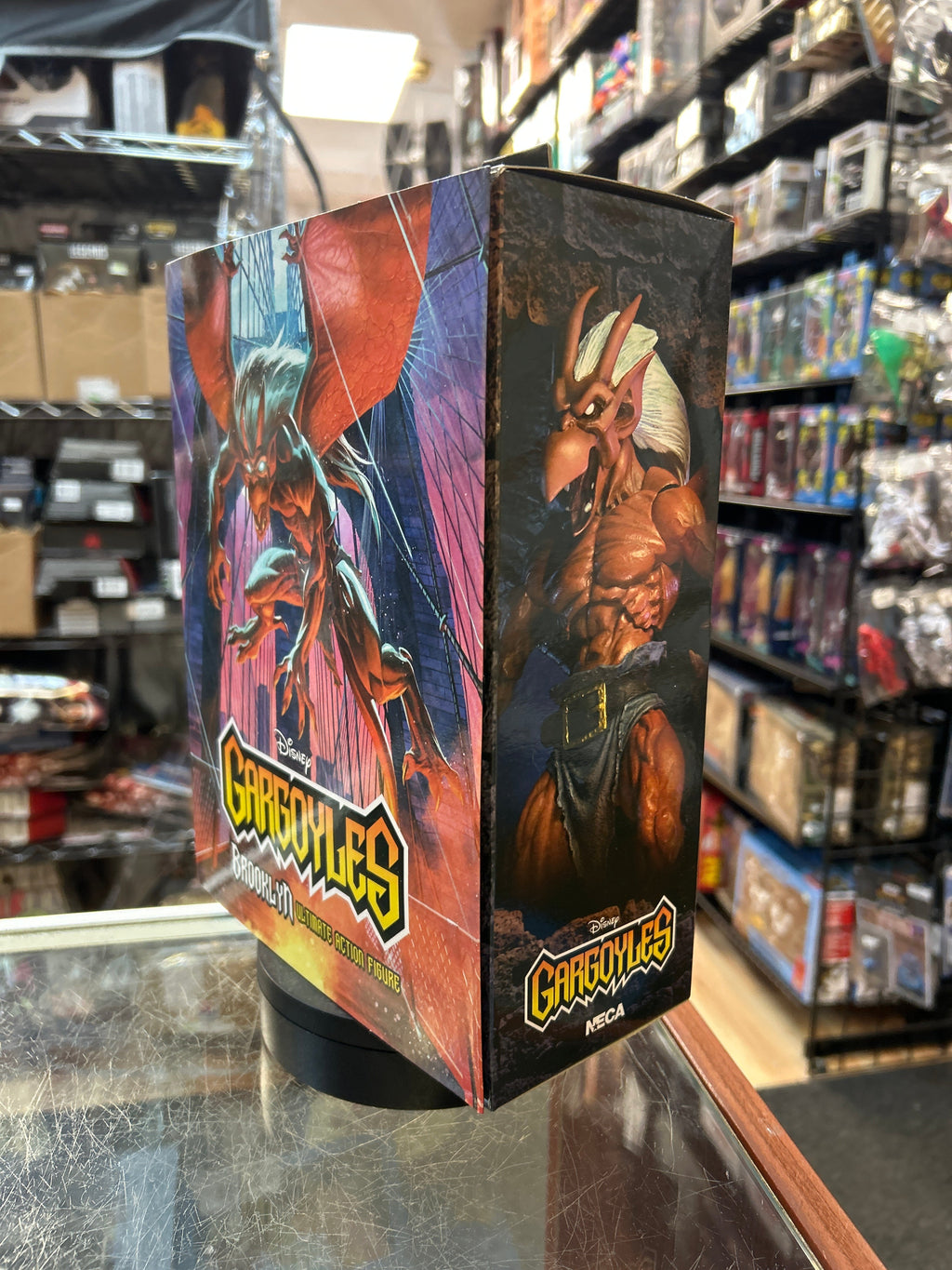 Brooklyn Ultimate (Disney Gargoyles, Neca) **SEALED** product image 6, provided for visual reference and product detail