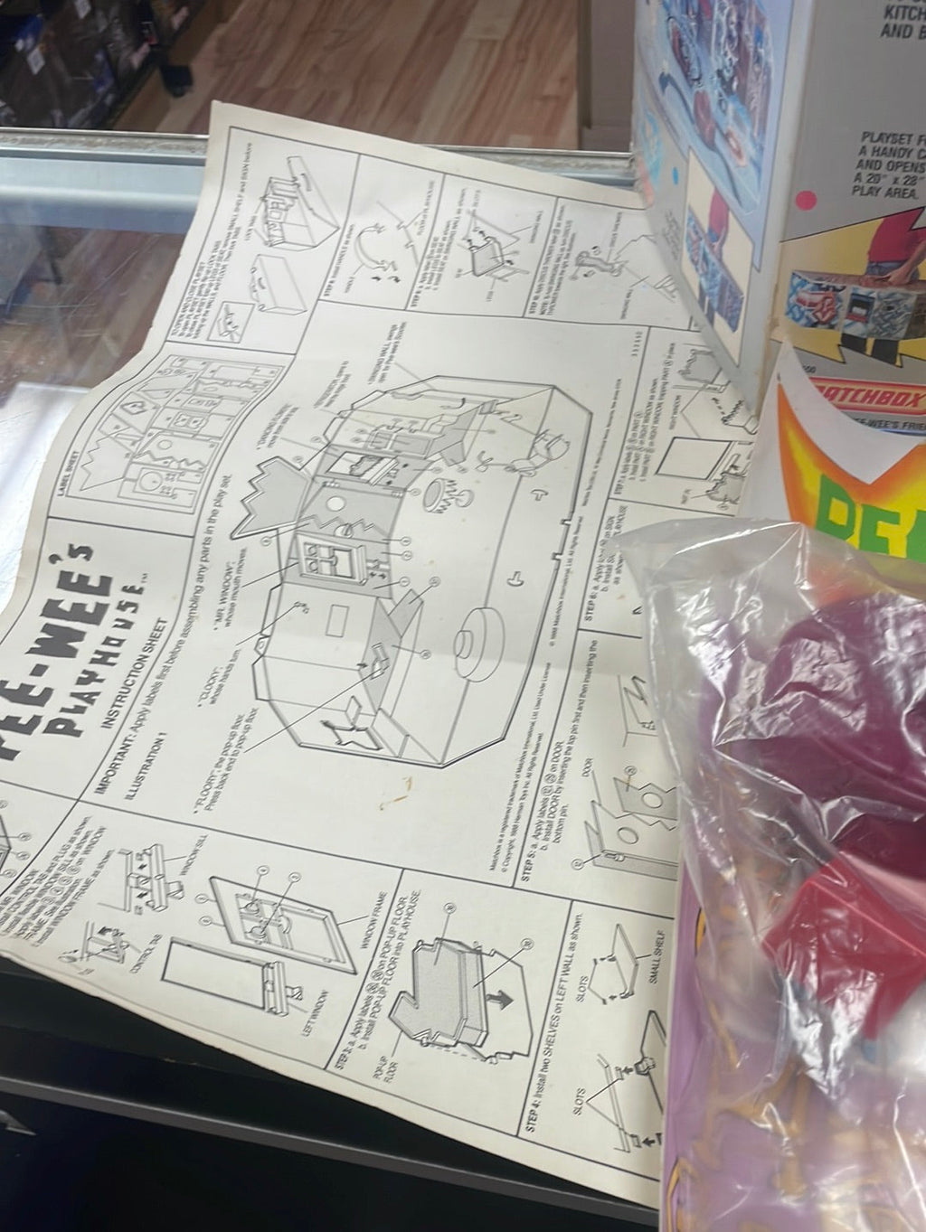 Pee Wee’s Playhouse (Matchbox, Vintage Pee Wee Herman) Unused Contents product image 5, provided for visual reference and