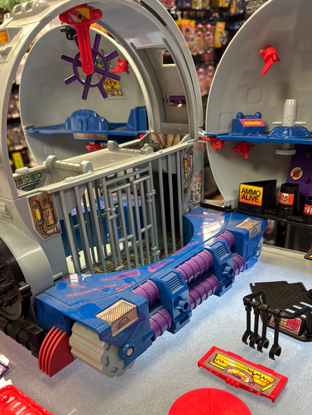 Technodrome 0200 (Vintage TMNT NInja Turtles, Playmates) Complete product image 10, provided for visual reference and