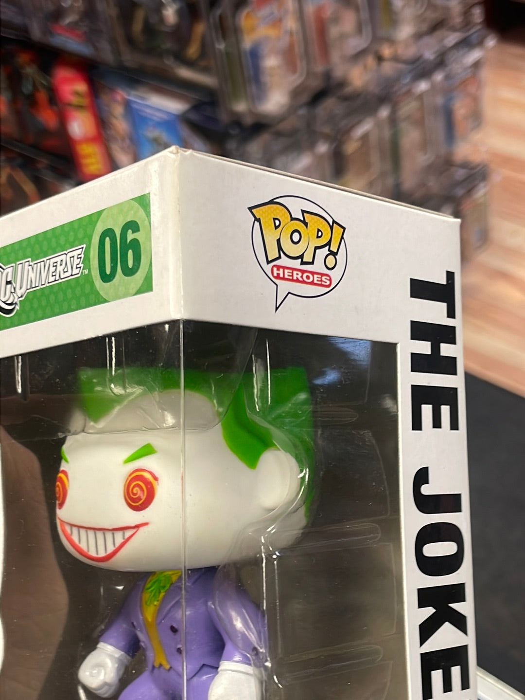 Joker 06 Large Font (Funko Pop! DC Universe) product image 10, provided for visual reference and product detail review