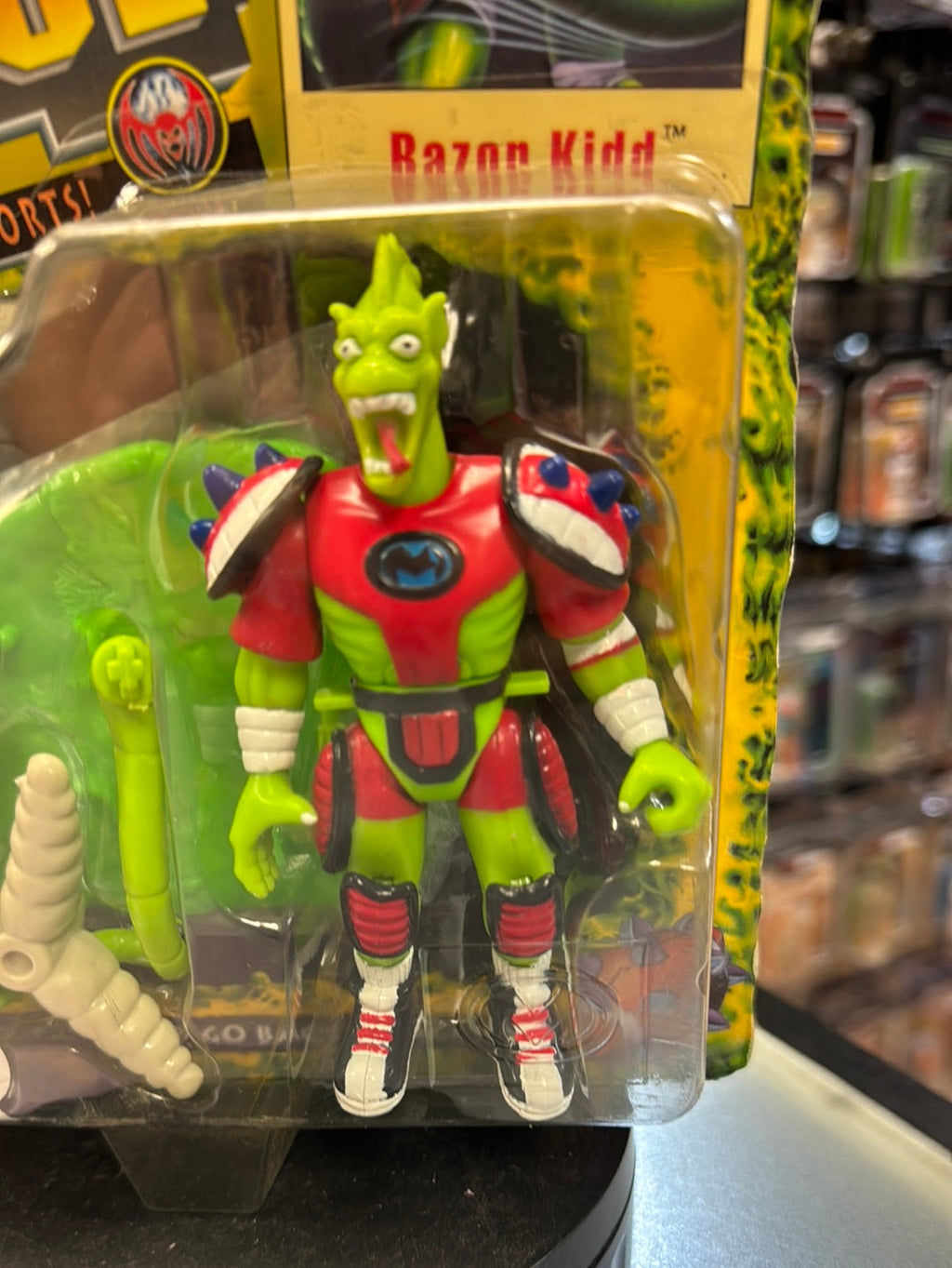 Razor Kidd with Tail Whippin Kicks (Vintage Mutant League, Galoob) Sealed product image 4, provided for visual reference and
