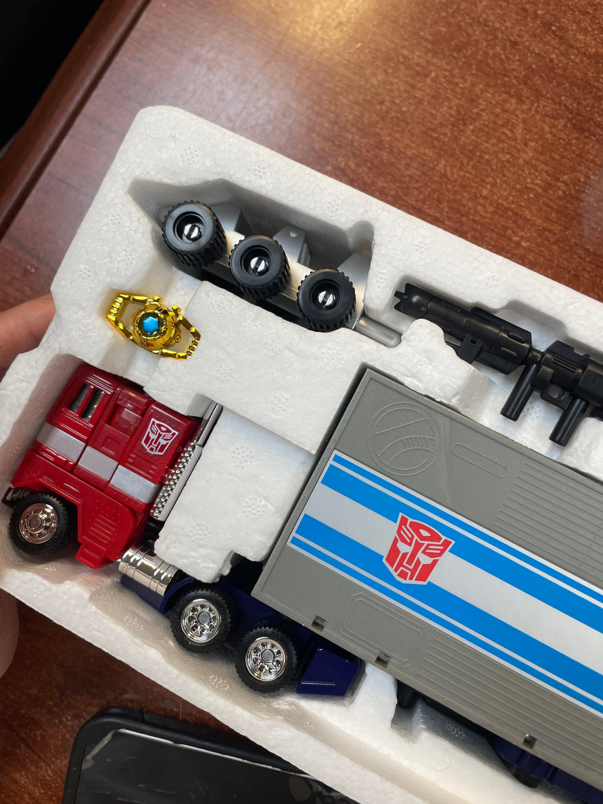 Optimus Prime C-01 Missing Link (Takara Tomy, Hasbro, Transformers) COMPLETE product image 17, provided for visual reference