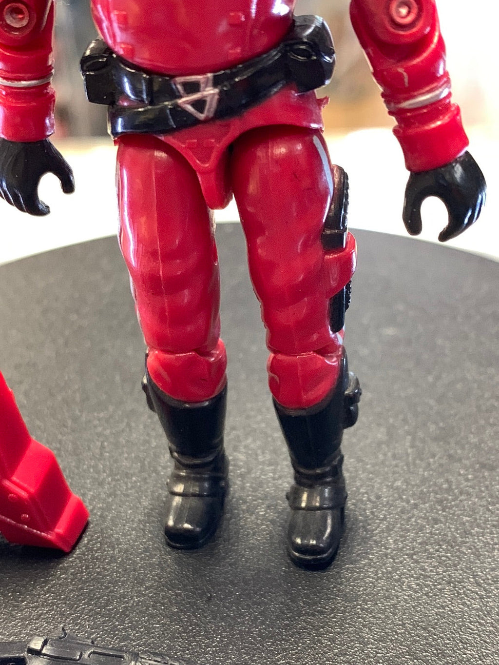 Crimson Guard 8456 (Vintage GI Joe, Hasbro) Complete product image 4, provided for visual reference and product detail review