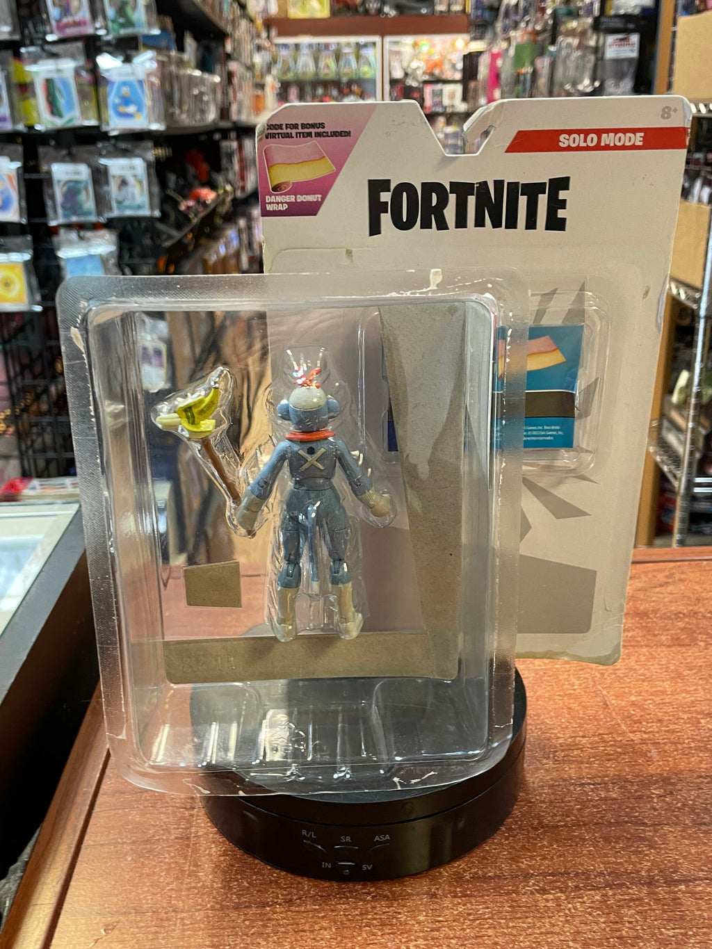 Monks 4" (Fortnite Solo, Jazwares) NEW/OPEN product image 2, provided for visual reference and product detail review