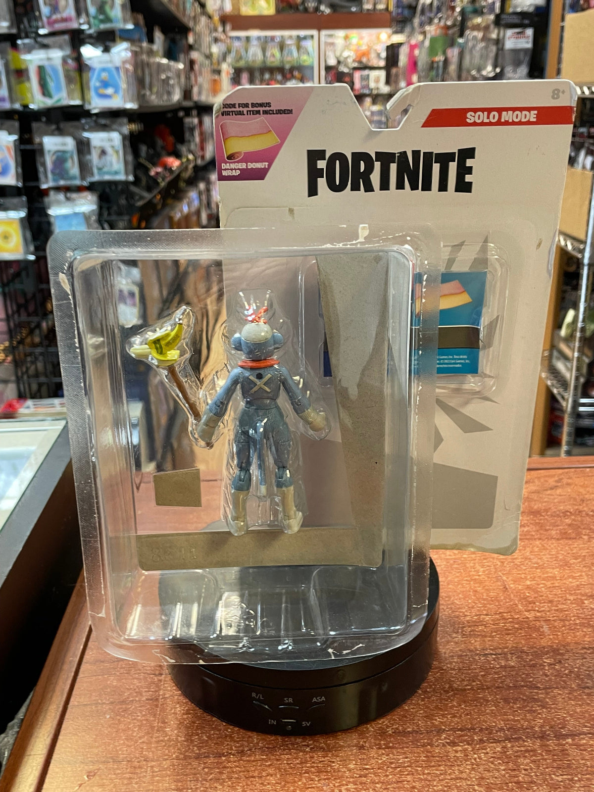 Monks 4" (Fortnite Solo, Jazwares) NEW/OPEN product image 2, provided for visual reference and product detail review