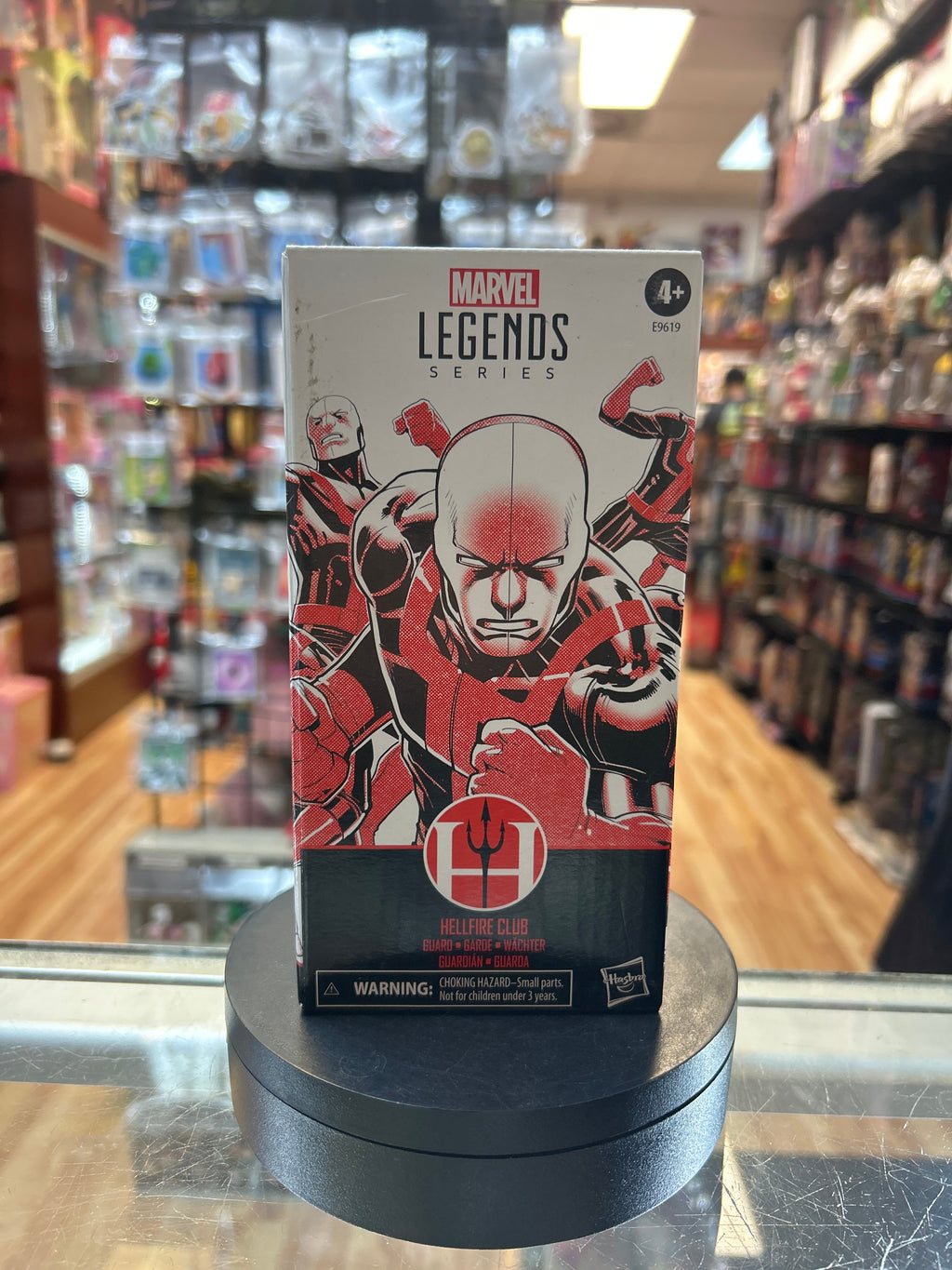 Hellfire Club Guard (Marvel Legends, Hasbro) *SEALED* product image 1, provided for visual reference and product detail