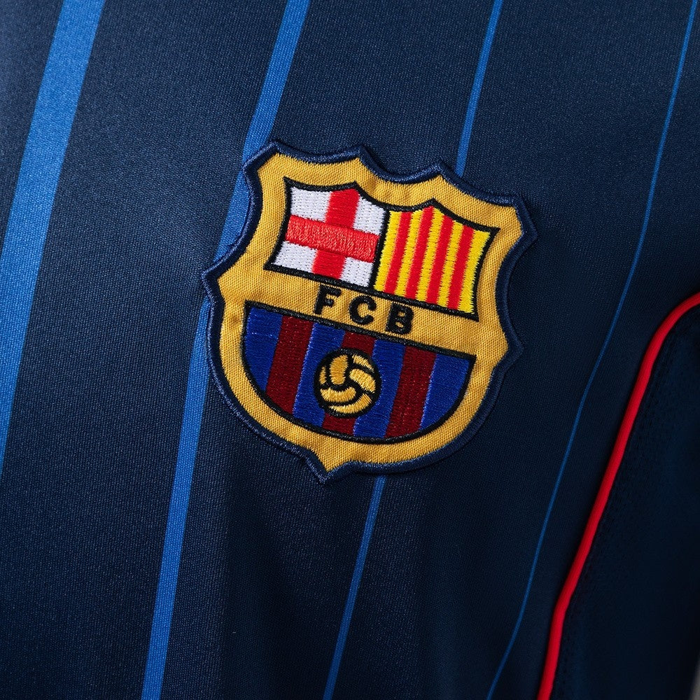 Barcelona Jersey 2004/05 Away Retro Football Kit product image 3