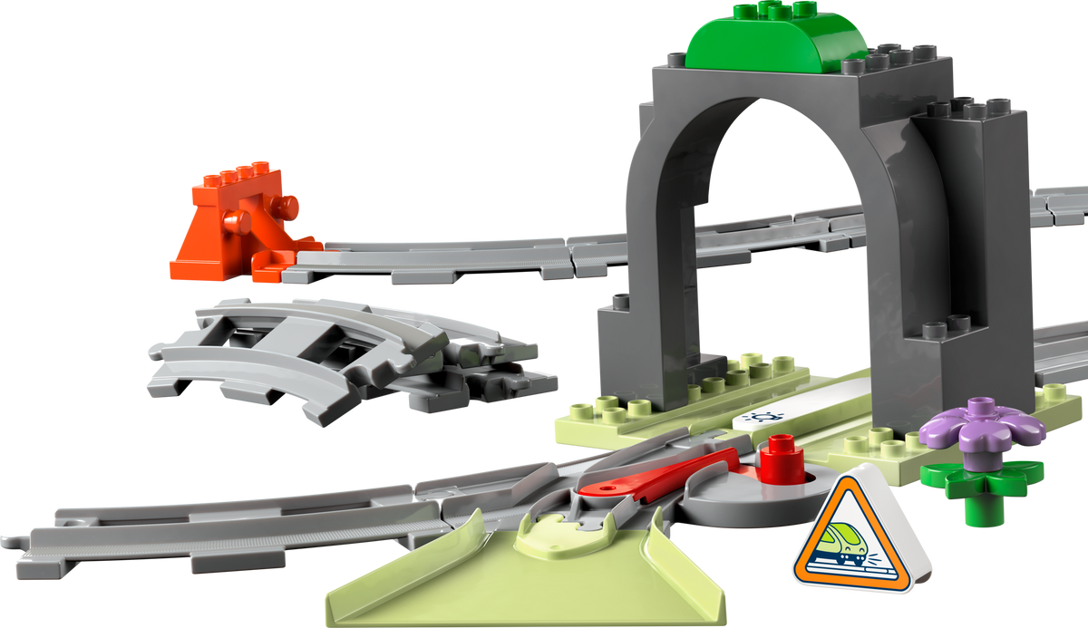 10425 Train Tunnel and Tracks Expansion Set product image 2, provided for visual reference and product detail review
