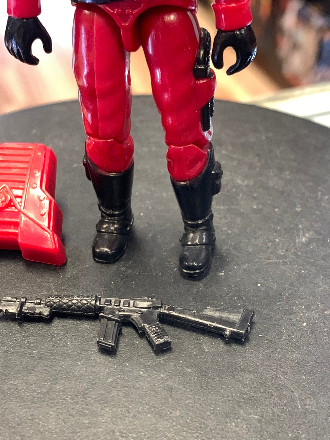 Crimson Guard 8384 (Vintage GI Joe, Hasbro) Complete product image 3, provided for visual reference and product detail review