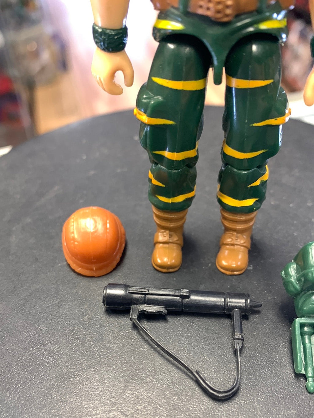 Tiger Force Bazooka 8381 (Vintage GI Joe, Hasbro) Complete product image 7, provided for visual reference and product detail