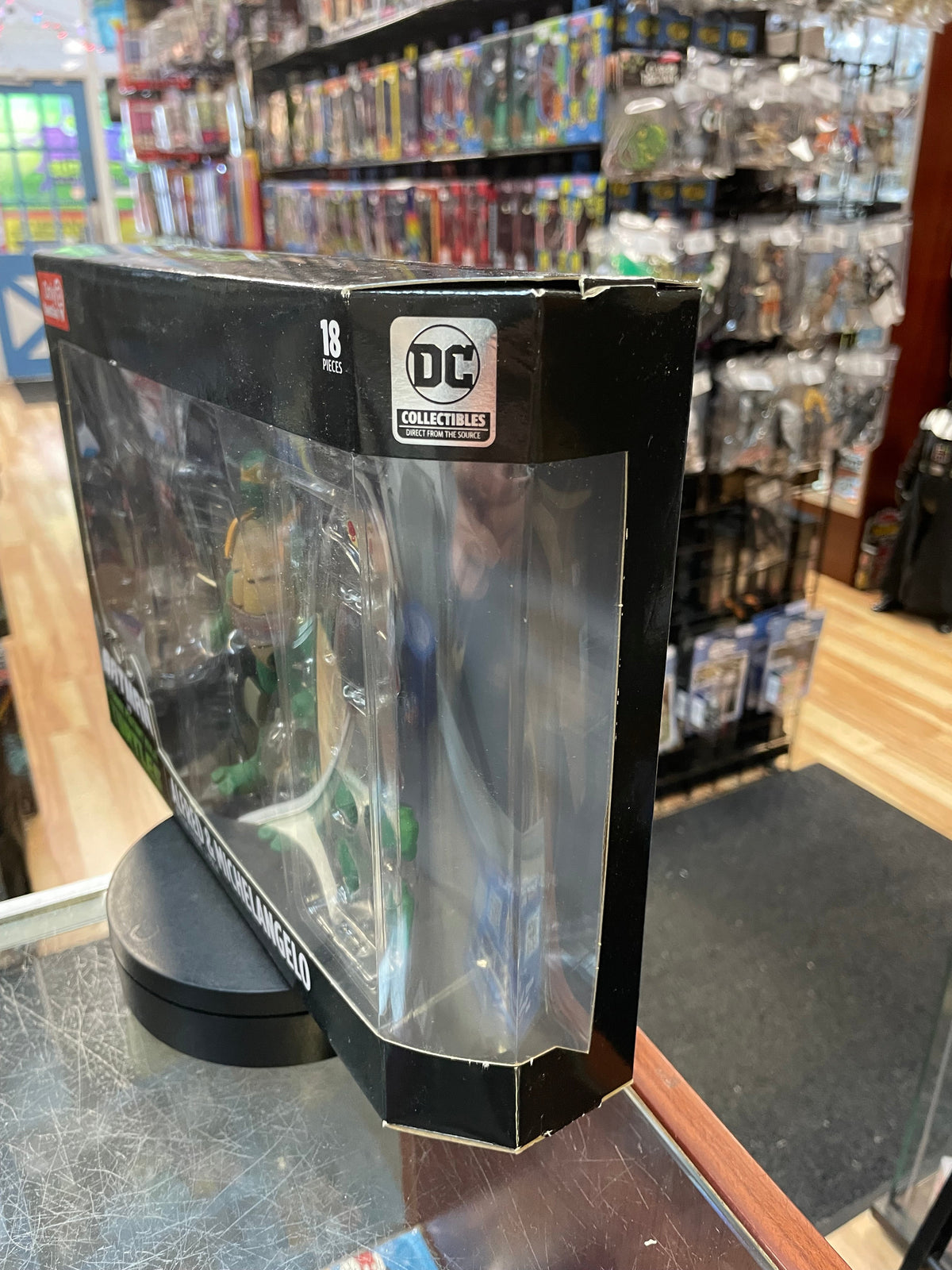 Alfred & Michelangelo 2 Pack (Batman Vs Teenage Ninja Turtles, DC Collectibles) SEALED product image 9, provided for visual