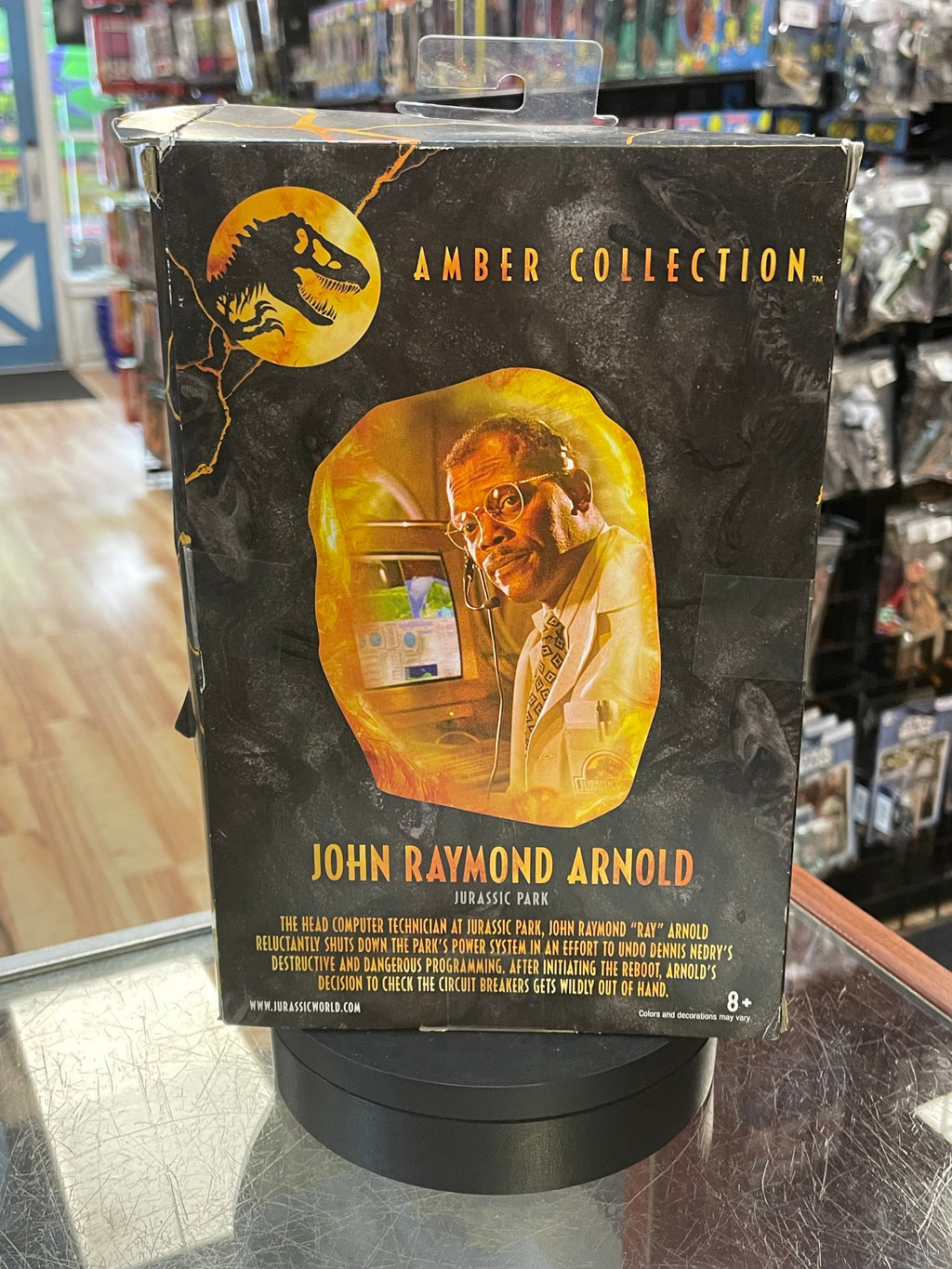 John Raymond Arnold (Jurassic Park, Amber Collectio) **NEW** product image 2, provided for visual reference and product