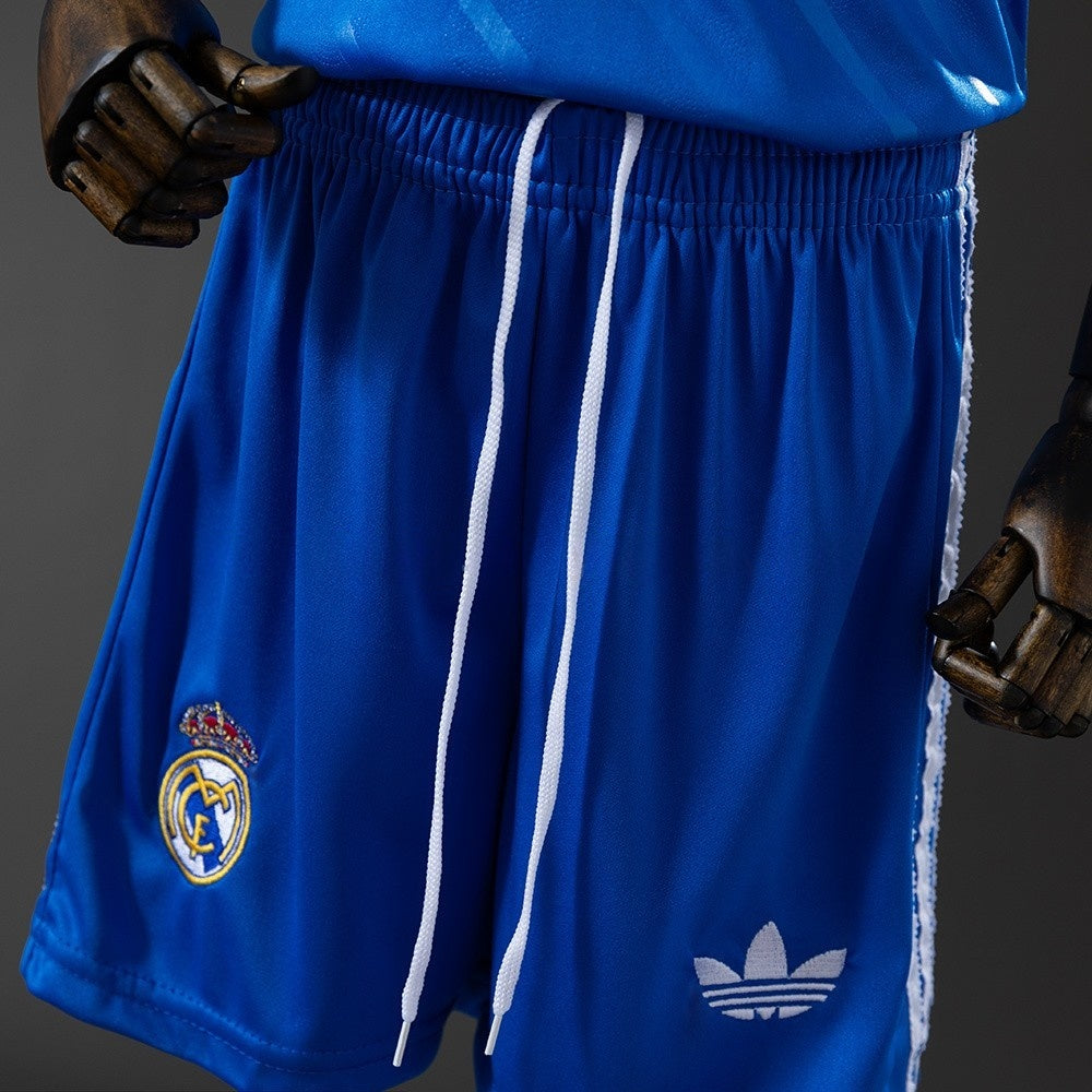 Kids Real Madrid Jersey 25/26 Third Football Kit product image 4