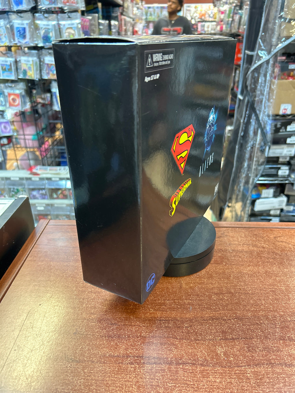 Superman vs Xenomorph Alien -SDCC- (NECA, Predator) **SEALED** product image 2, provided for visual reference and product