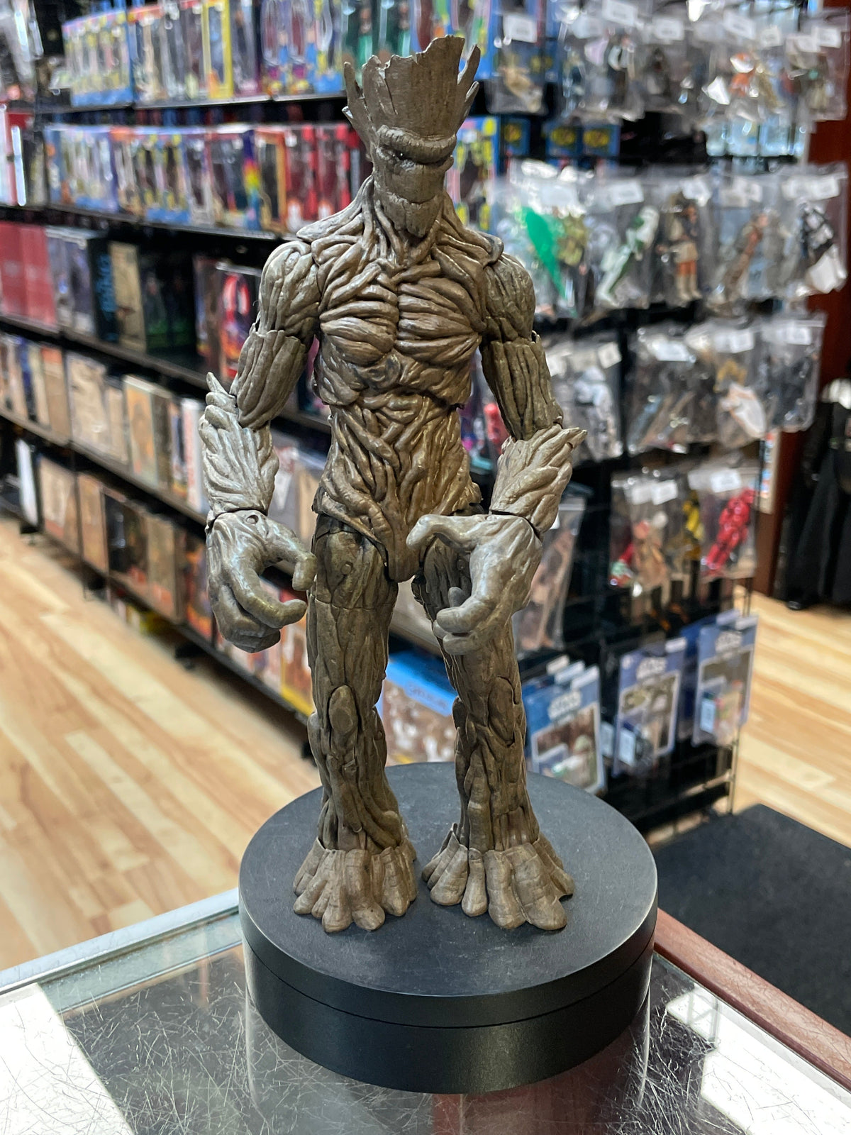 Groot Adult (Marvel Select, Diamond Select) product image 1, provided for visual reference and product detail review