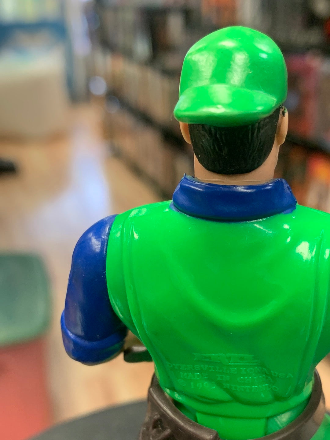 Luigi (Vintage ERTL, Super Mario Brothers) Complete product image 8, provided for visual reference and product detail review