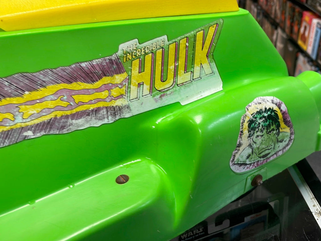 Incredible Hulk Power Mobile Peddle Car (Vintage Marvel, Empire) product image 8, provided for visual reference and product