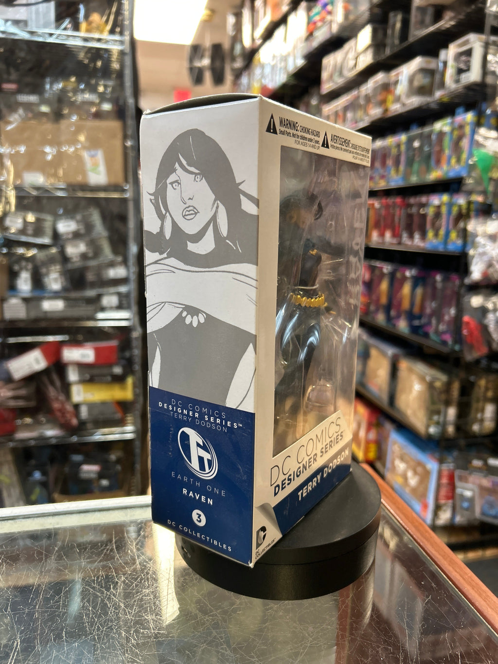 Raven -Terry Dodson- (DC Direct, Designer Series) **SEALED** product image 2, provided for visual reference and product