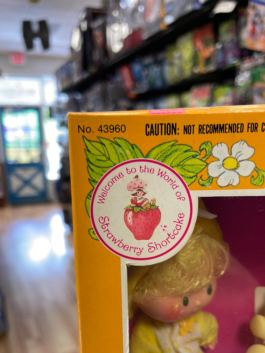 Butter Cookie with Jelly Bear (Vintage Strawberry Shortcake, Kenner) Open Box product image 2, provided for visual reference