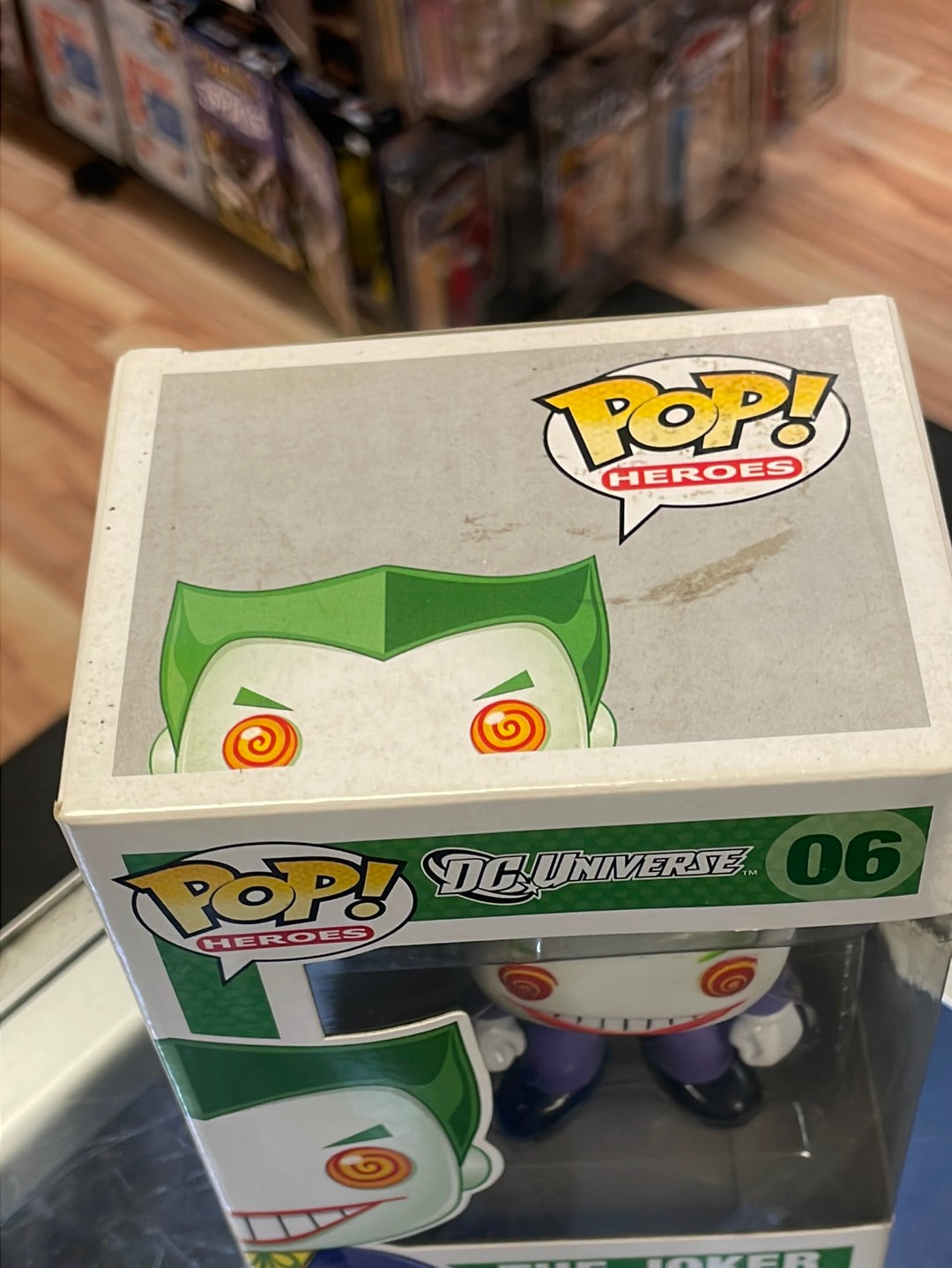 Joker 06 Large Font (Funko Pop! DC Universe) product image 6, provided for visual reference and product detail review