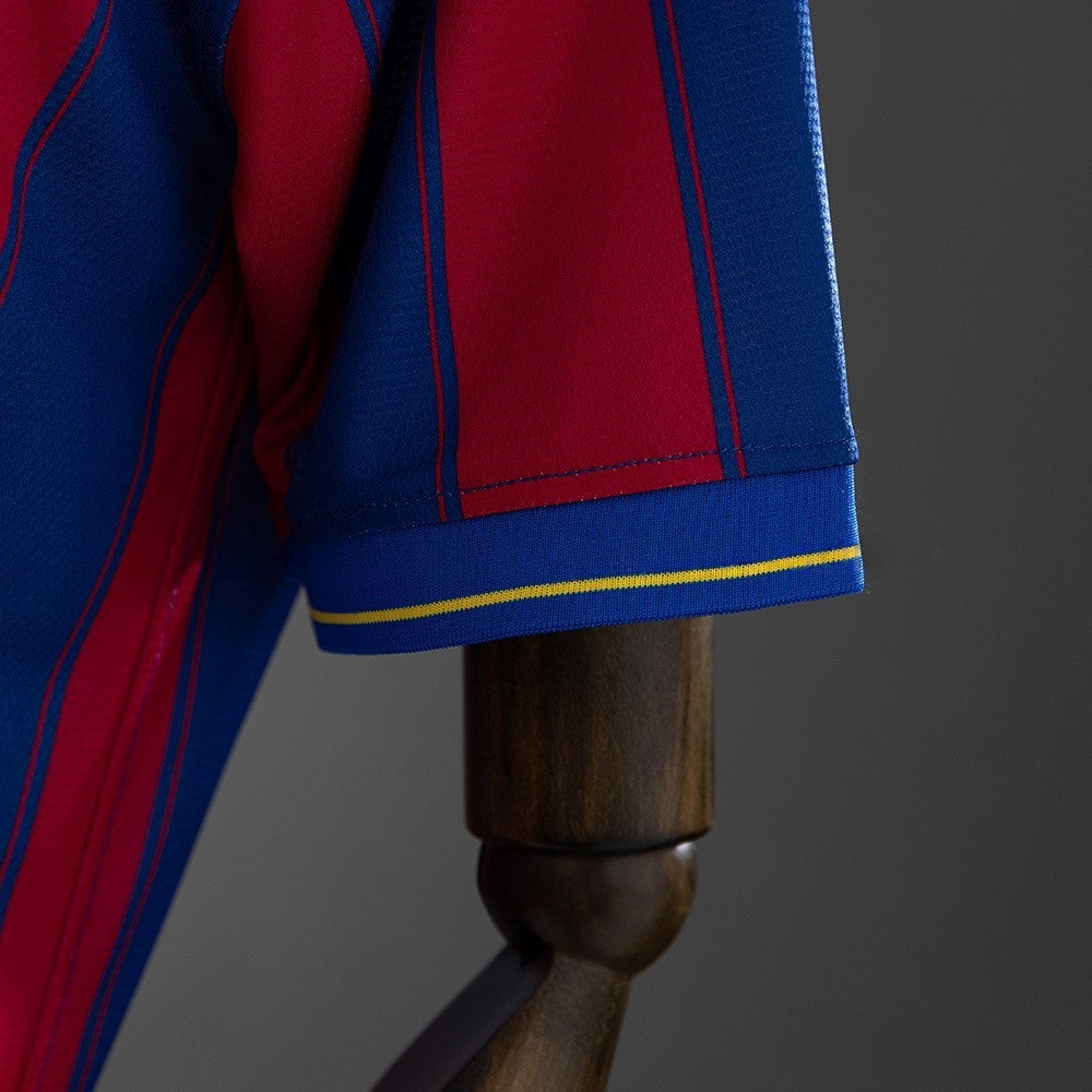 Barcelona Jersey 2009/10 Home Retro Football Kit product image 3