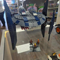 8016 Star Wars Hyena Droid Bomber (Retired) (Previously Owned) product image 1, provided for visual reference and product