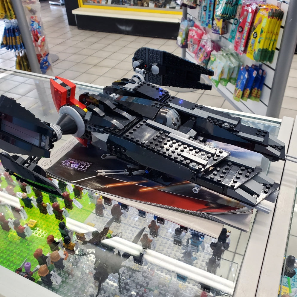 7672 Star Wars Rogue Shadow (Retired) (Previously Owned) product image 1, provided for visual reference and product detail