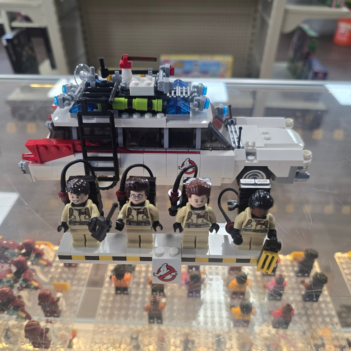 21108 Ghostbusters Ecto-1 (Retired) (Previously Owned) product image 1, provided for visual reference and product detail