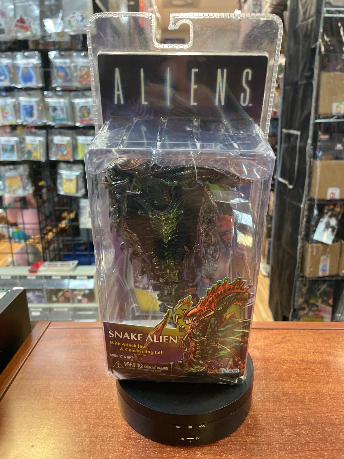 Snake Alien (Aliens, NECA) **SEALED** product image 1, provided for visual reference and product detail review