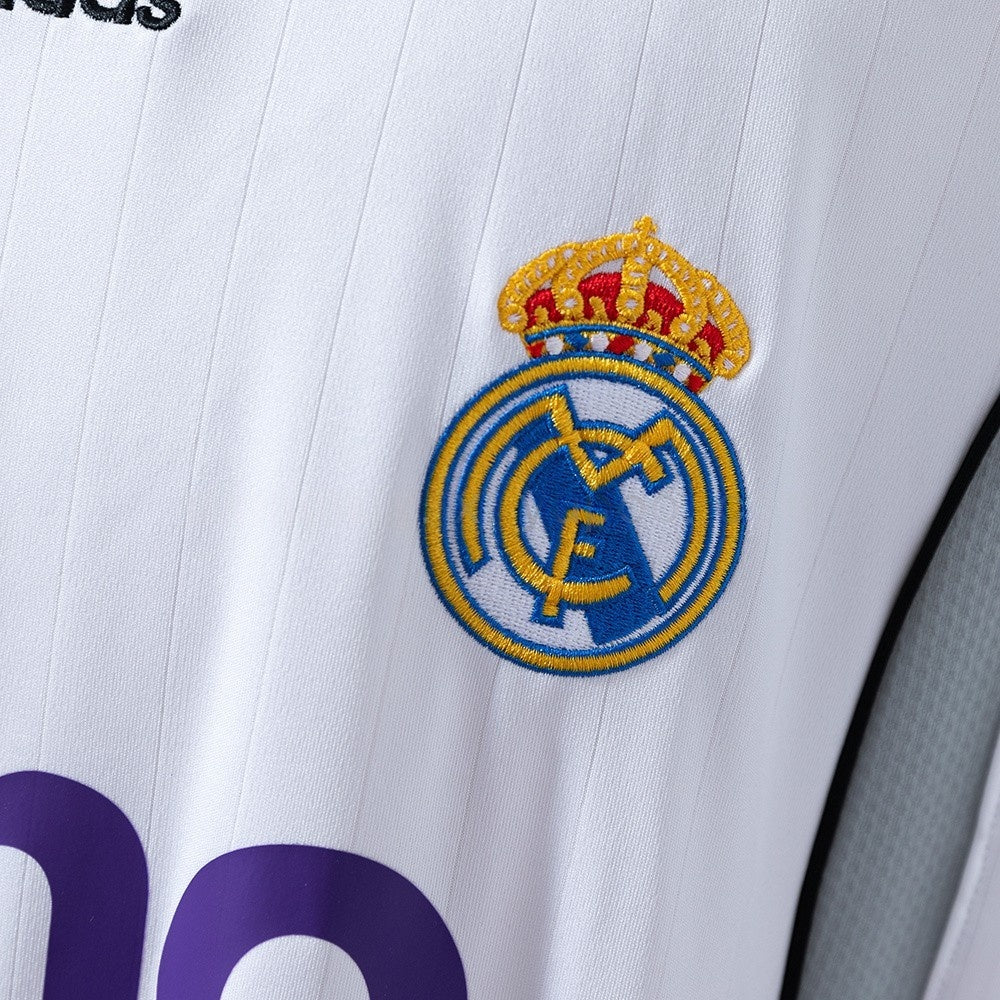 Real Madrid Jersey 2006-07 Home Retro Football Kit product image 5