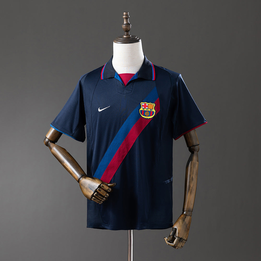 Barcelona Jersey 2002-03 Away Retro Football Kit product image 1