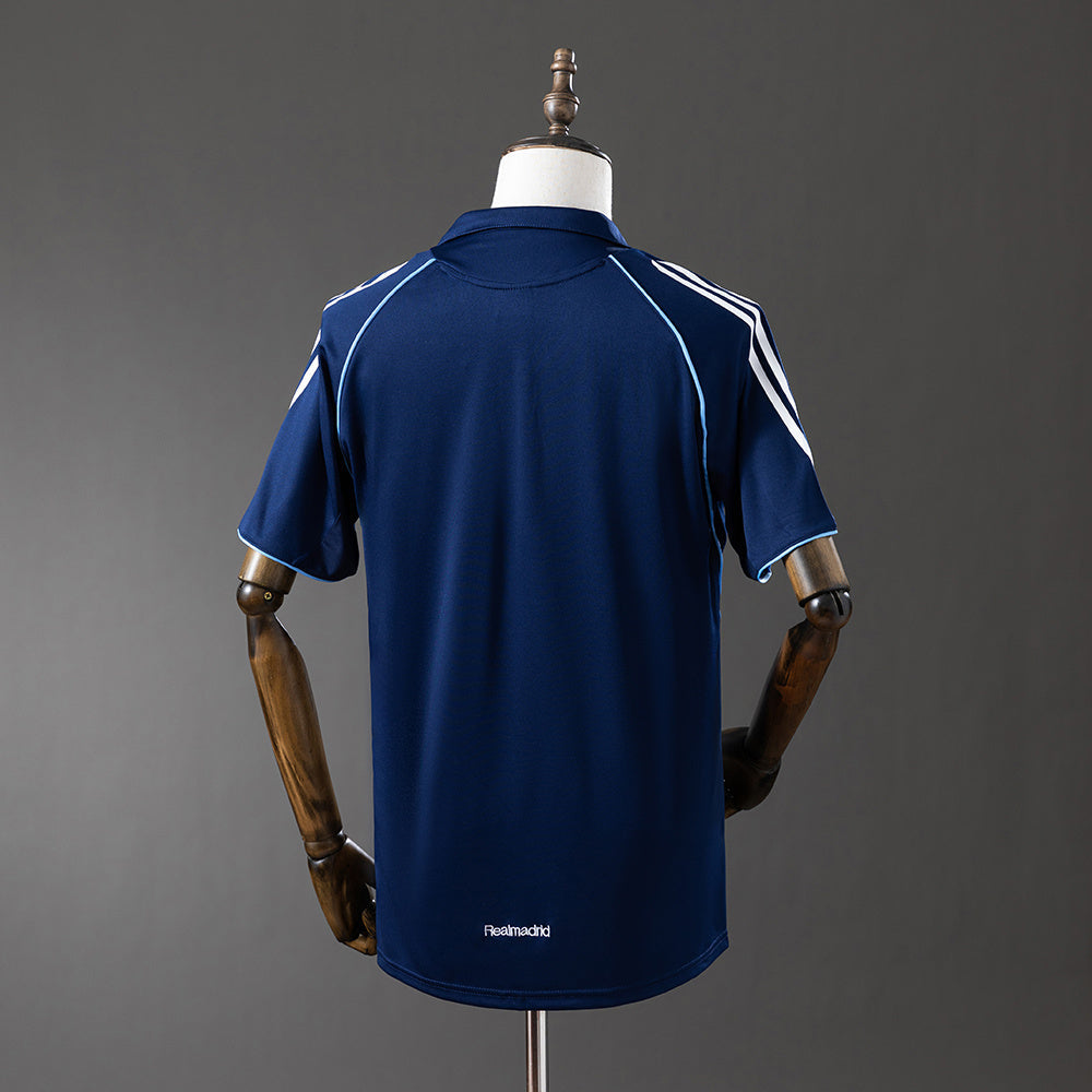 Real Madrid Jersey 2005/06 Away Retro Football Kit product image 2