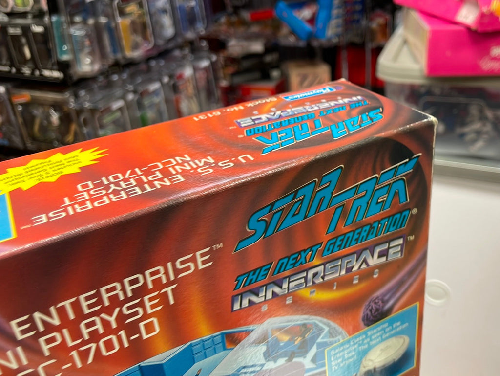 USS Enterprise Mini Playset NCC-1701-D 6131 (Vintage Star Trek, Playmates) SEALED product image 3, provided for visual