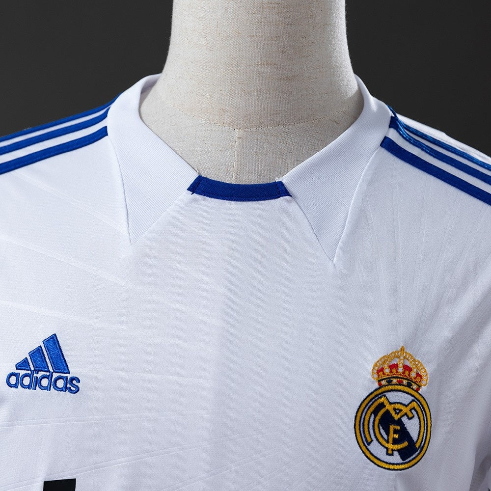 Real Madrid Jersey 2010-11 Home Retro Football Kit product image 8