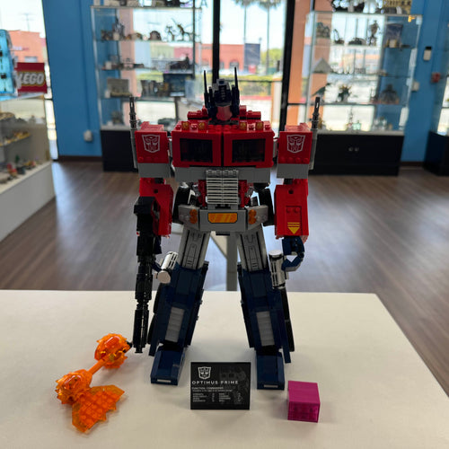 10302 Creator Optimus Prime (Previously Owned) product image 1, provided for visual reference and product detail review