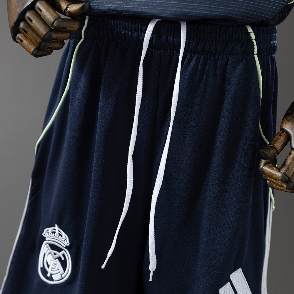 Kids Real Madrid Jersey 25/26 Away Football Kit product image 3