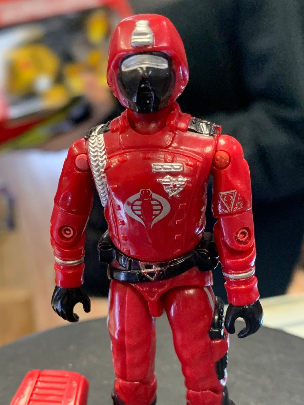 Crimson Guard 8384 (Vintage GI Joe, Hasbro) Complete product image 2, provided for visual reference and product detail review