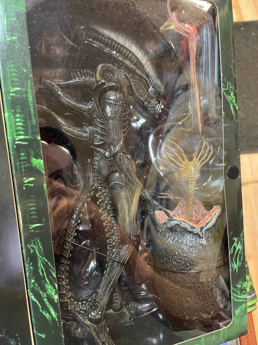Big Chap Ultimate (NECA, Aliens) **SEALED** product image 3, provided for visual reference and product detail review