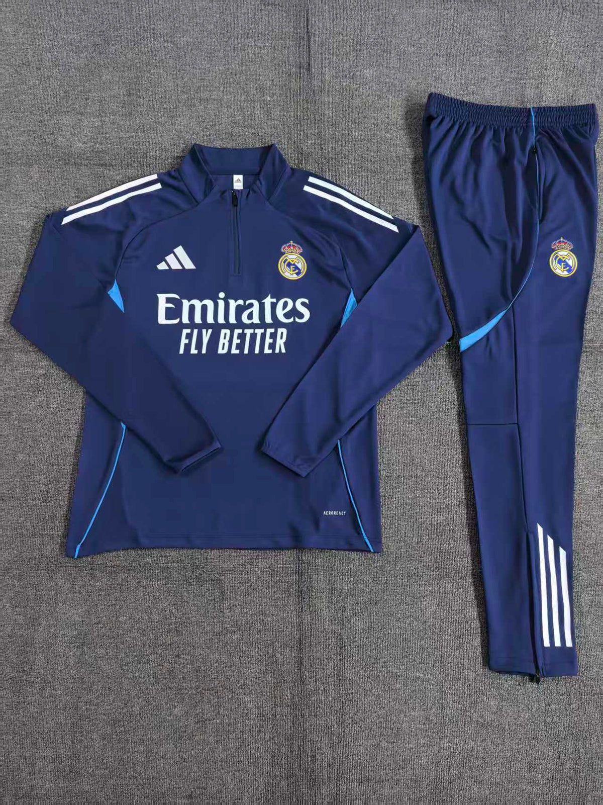 Kids Real Madrid Training Tracksuits 25/26 Football Kit product image 2