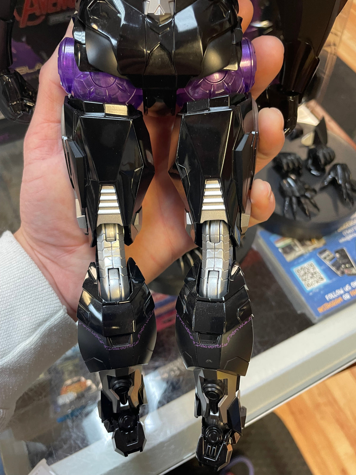 Black Panther Die-Cast AC05-D55 1/6 Scale Marvel Avengers MechStrike, Hot Toys) COMPLETE product image 13, provided for