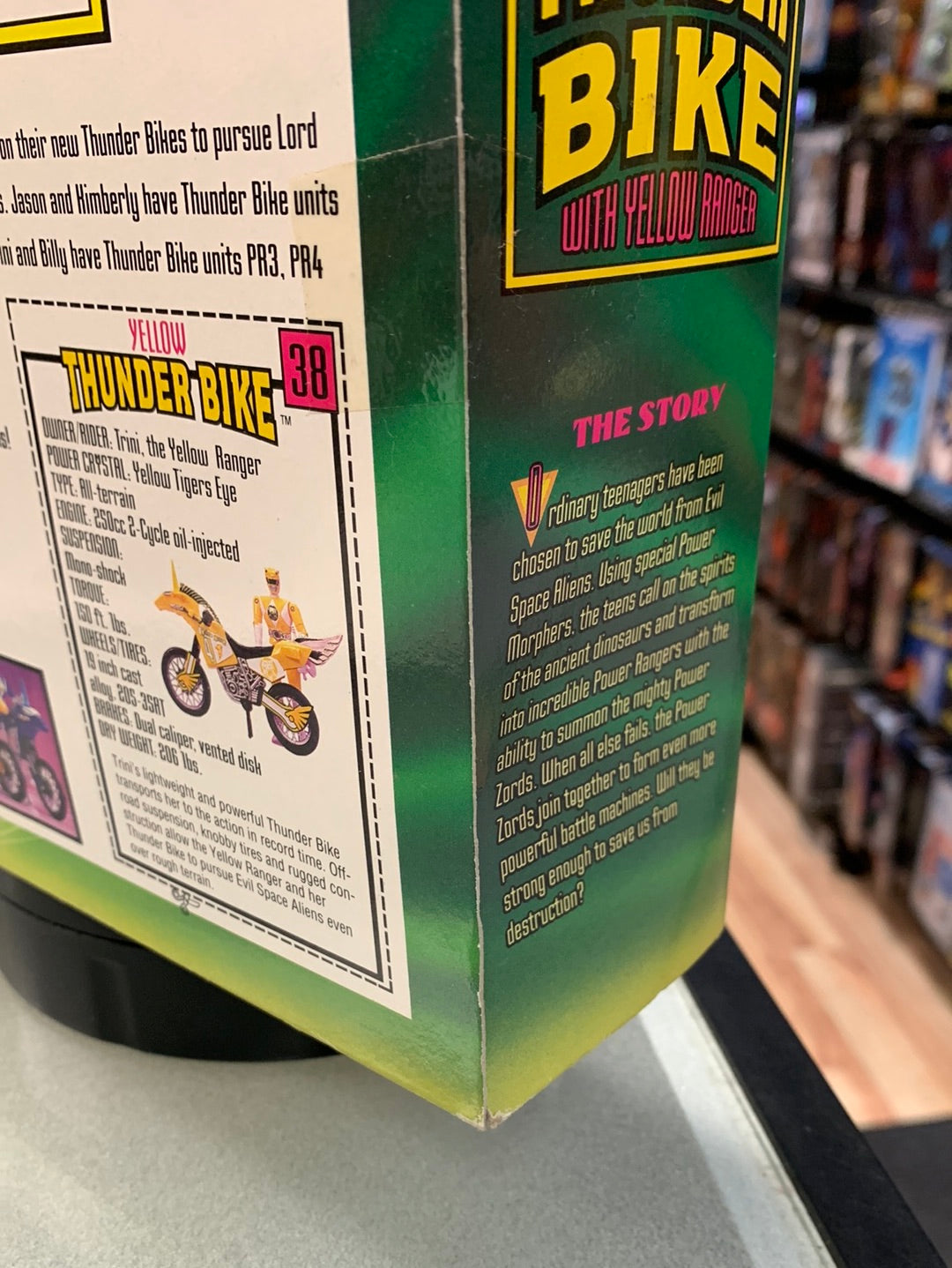 Yellow Ranger with Thunder Bike (Vintage MMPR Power Rangers, Bandai) product image 12, provided for visual reference and