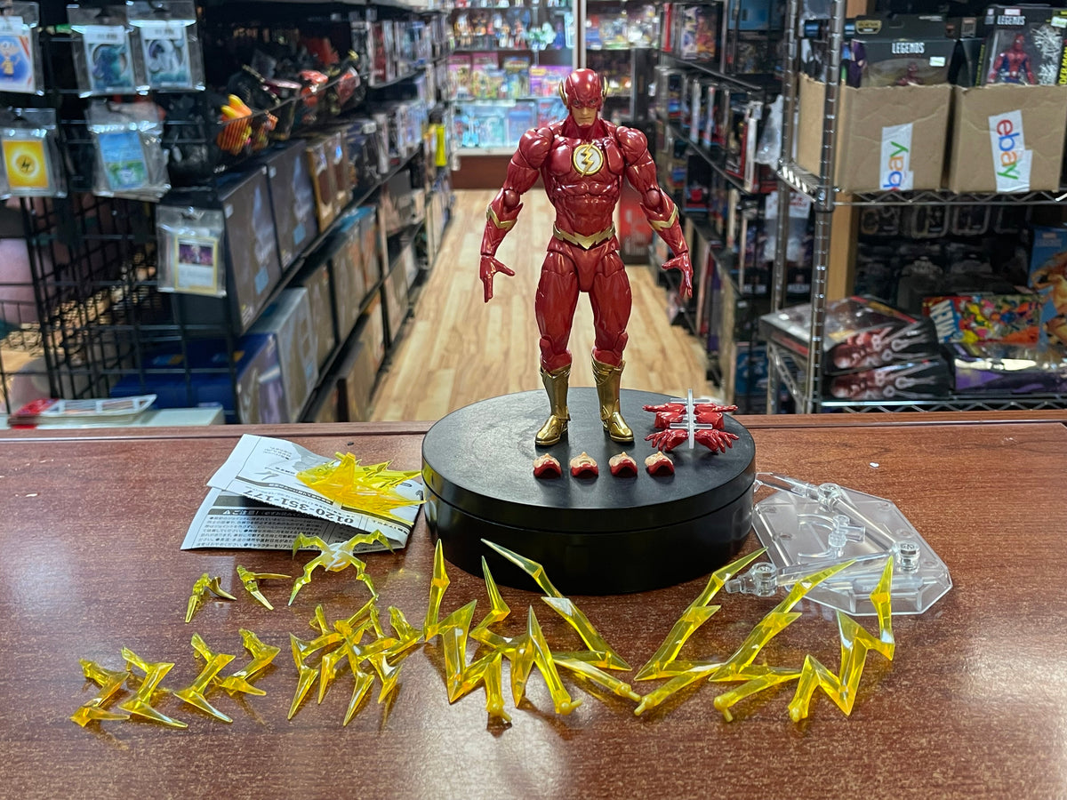 The Flash (Revoltech, Amazing Yamaguchi, DC Comics) COMPLETE product image 1, provided for visual reference and product