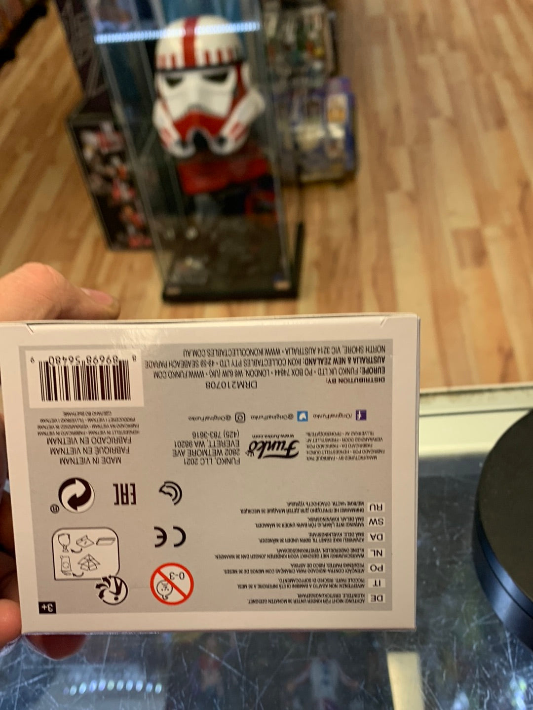 Shredder woth Weapon GITD #1140 (Funko Pop! TMNT Ninja Turtles) product image 9, provided for visual reference and product