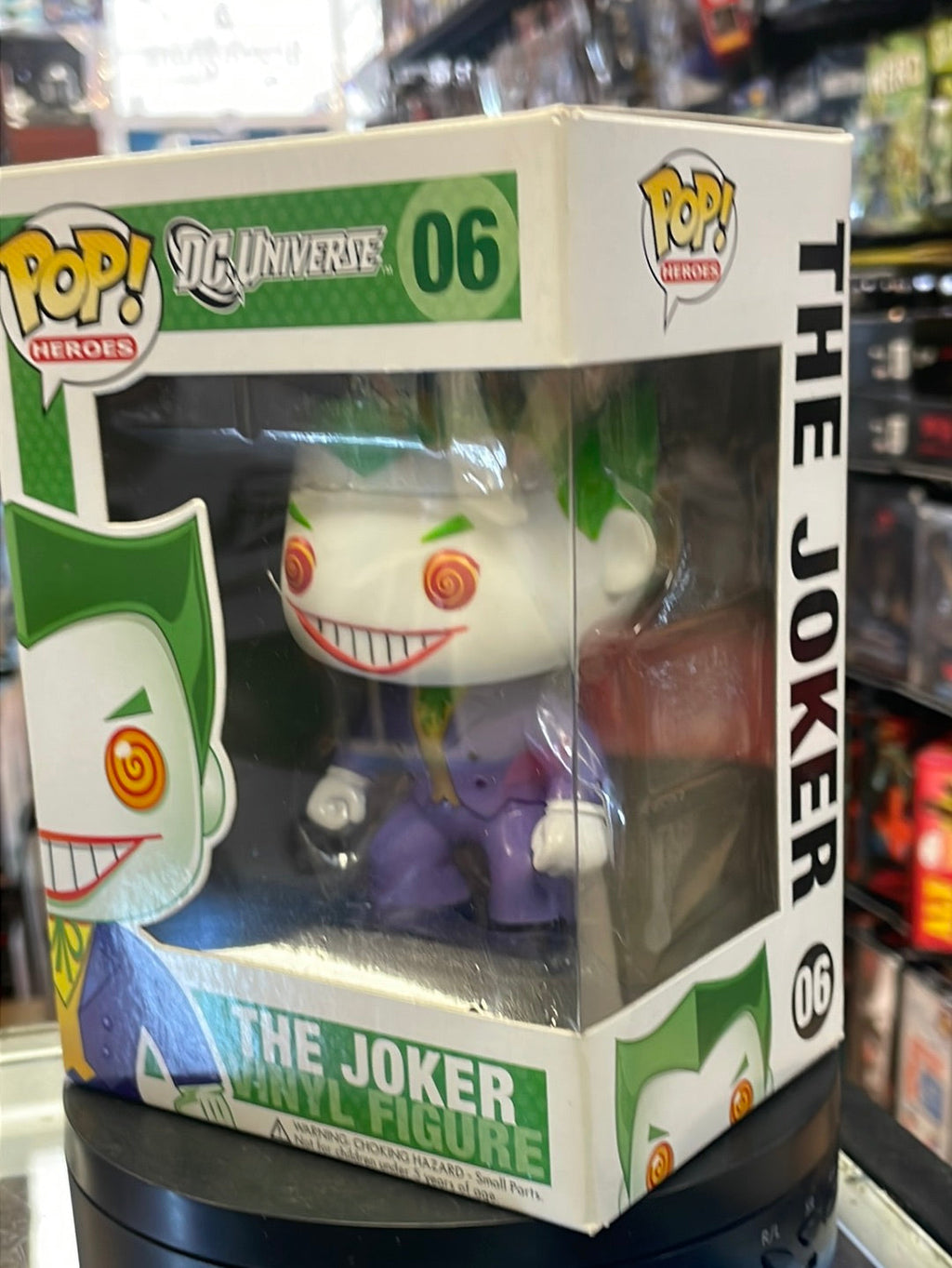 Joker 06 Large Font (Funko Pop! DC Universe) product image 2, provided for visual reference and product detail review