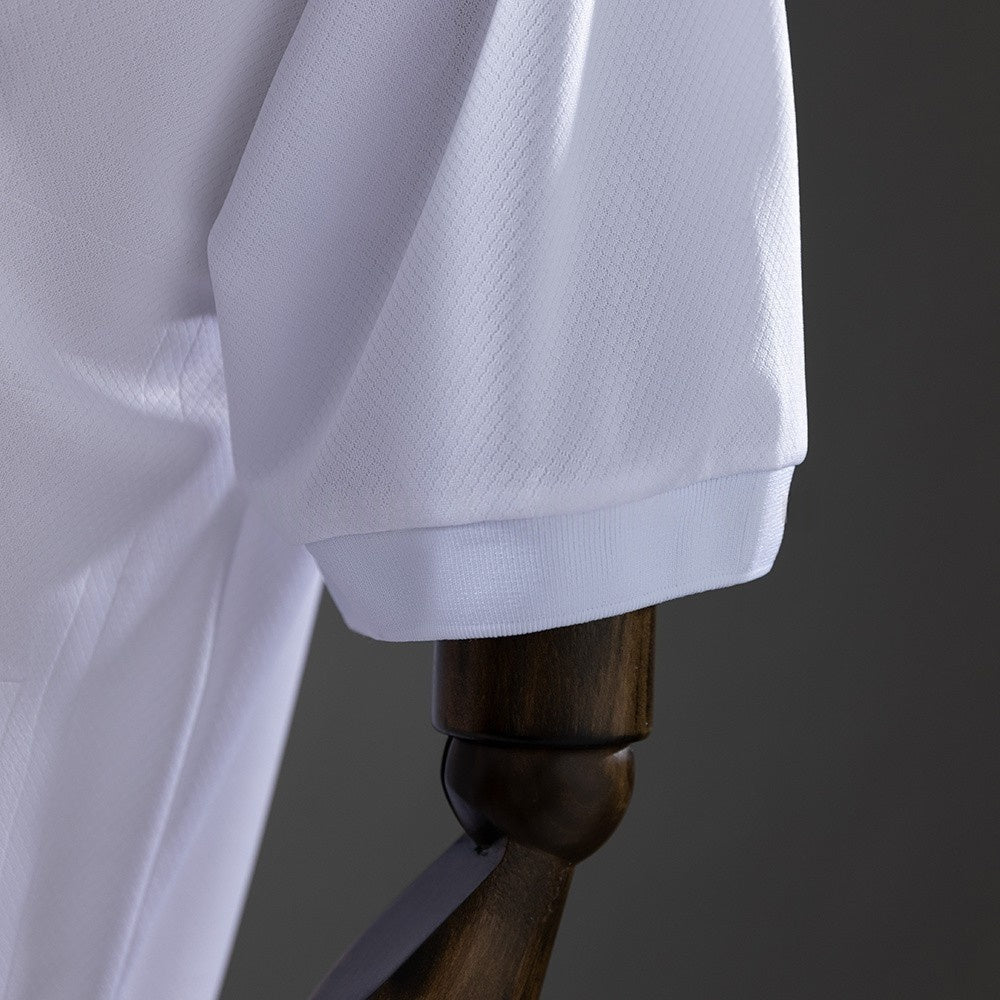 Valencia Jersey 1996-97 Home Retro Football Kit product image 3