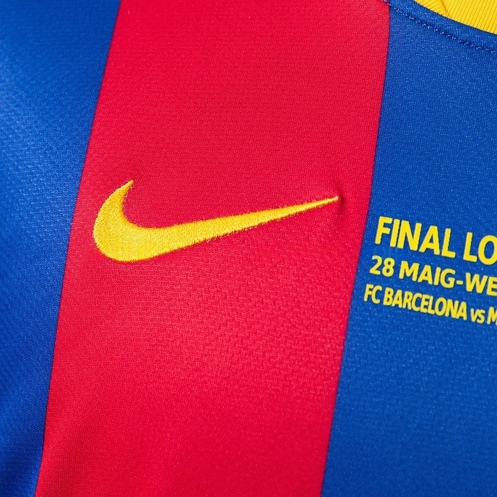 Barcelona Jersey 2010-11 Home Retro Kit Long Sleeves product image 5