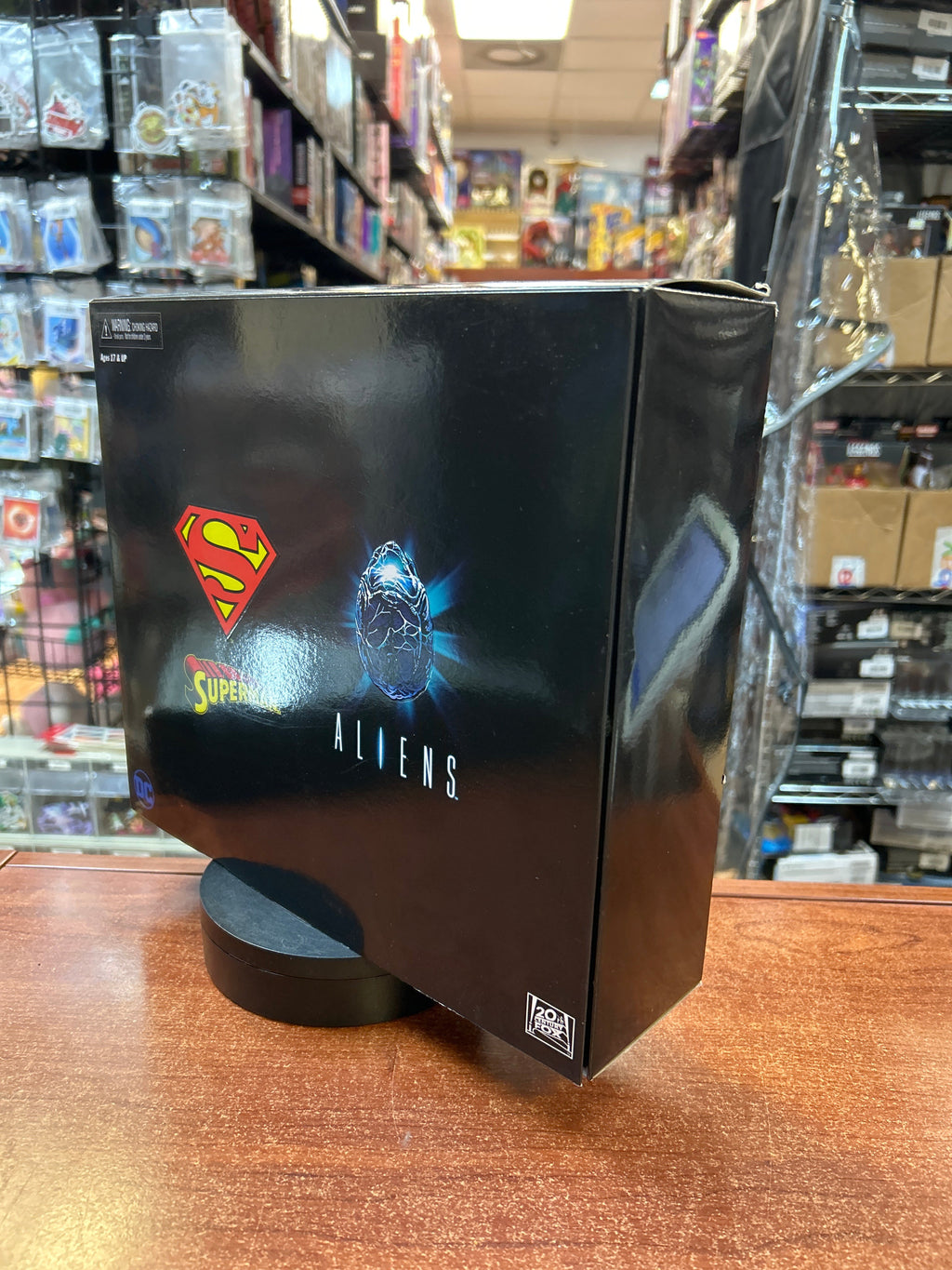 Superman vs Xenomorph Alien -SDCC- (NECA, Predator) **SEALED** product image 6, provided for visual reference and product