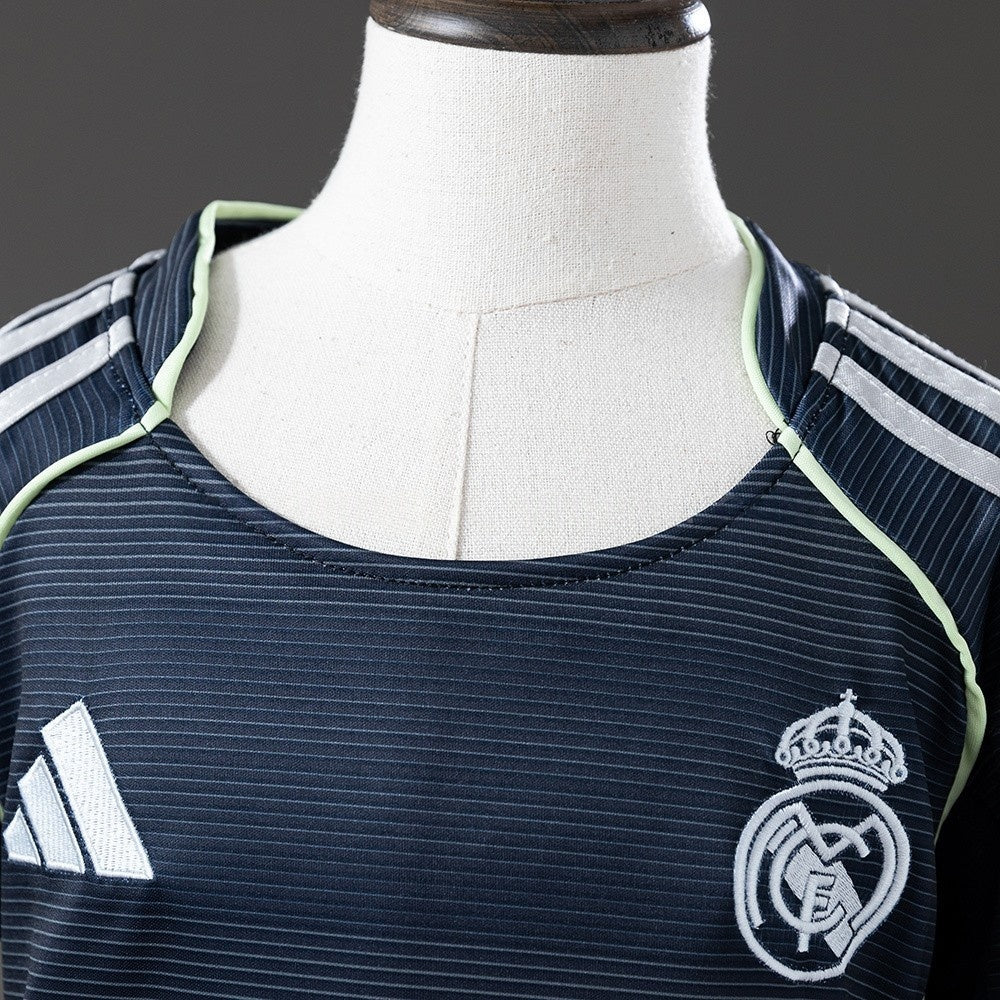 Kids Real Madrid Jersey 25/26 Away Football Kit product image 8